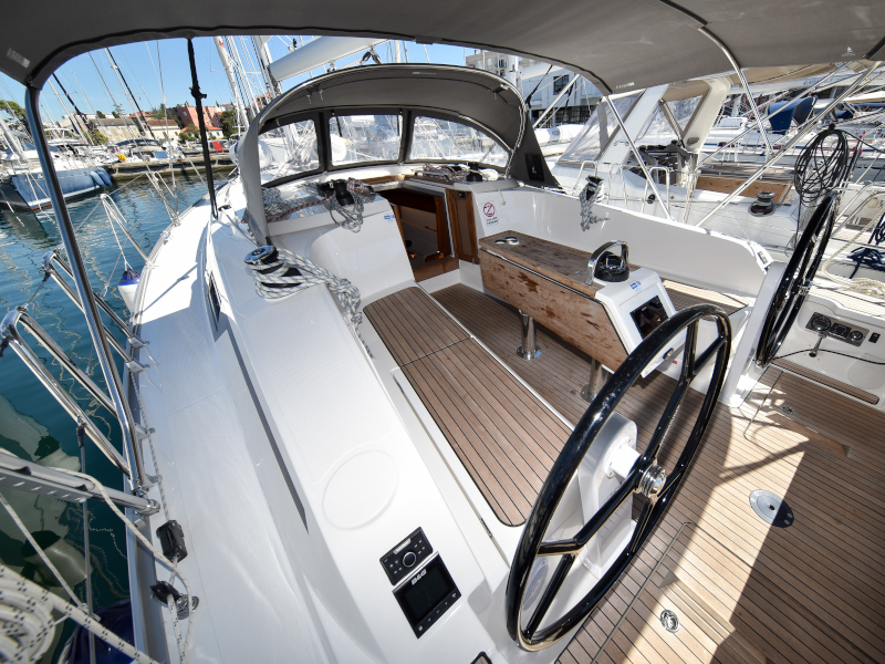 Bavaria Cruiser 41 — photo 60