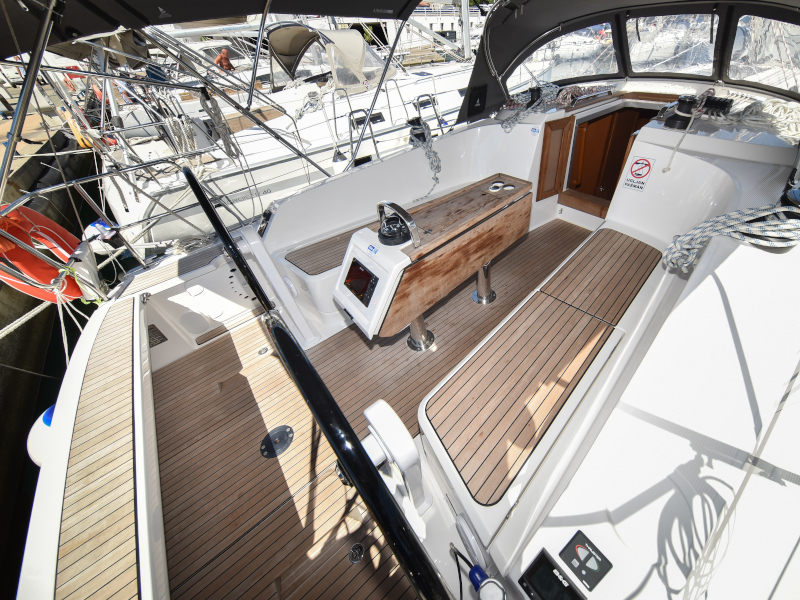 Bavaria Cruiser 41 — photo 72