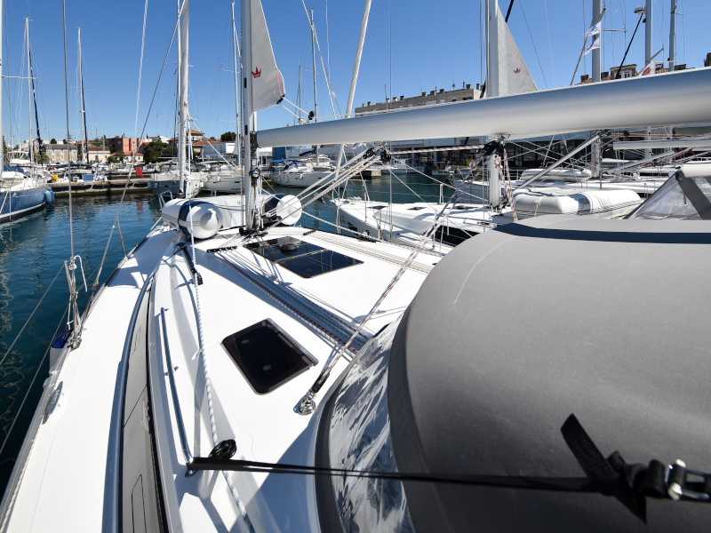 Bavaria Cruiser 41 — photo 3