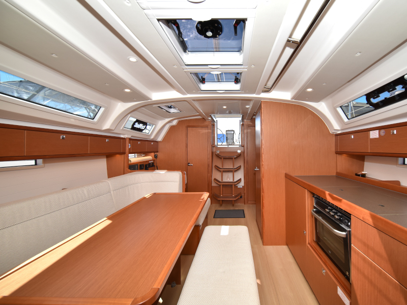 Bavaria Cruiser 41 — photo 40