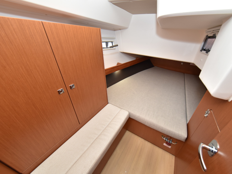 Bavaria Cruiser 41 — photo 32