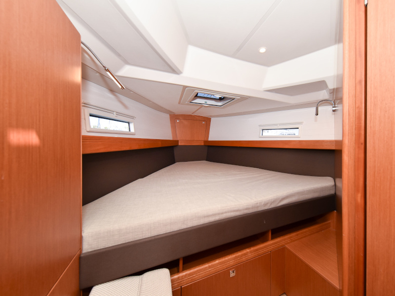 Bavaria Cruiser 41 — photo 73