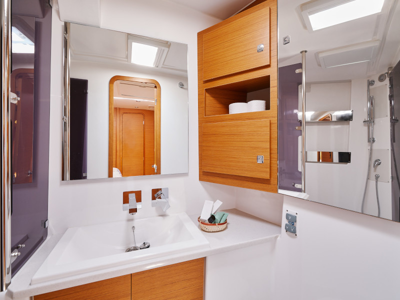 Dufour 56 Exclusive Owner Version — photo 3