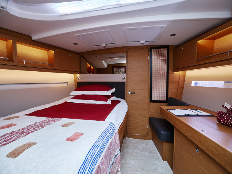 Dufour 56 Exclusive Owner Version — photo 8