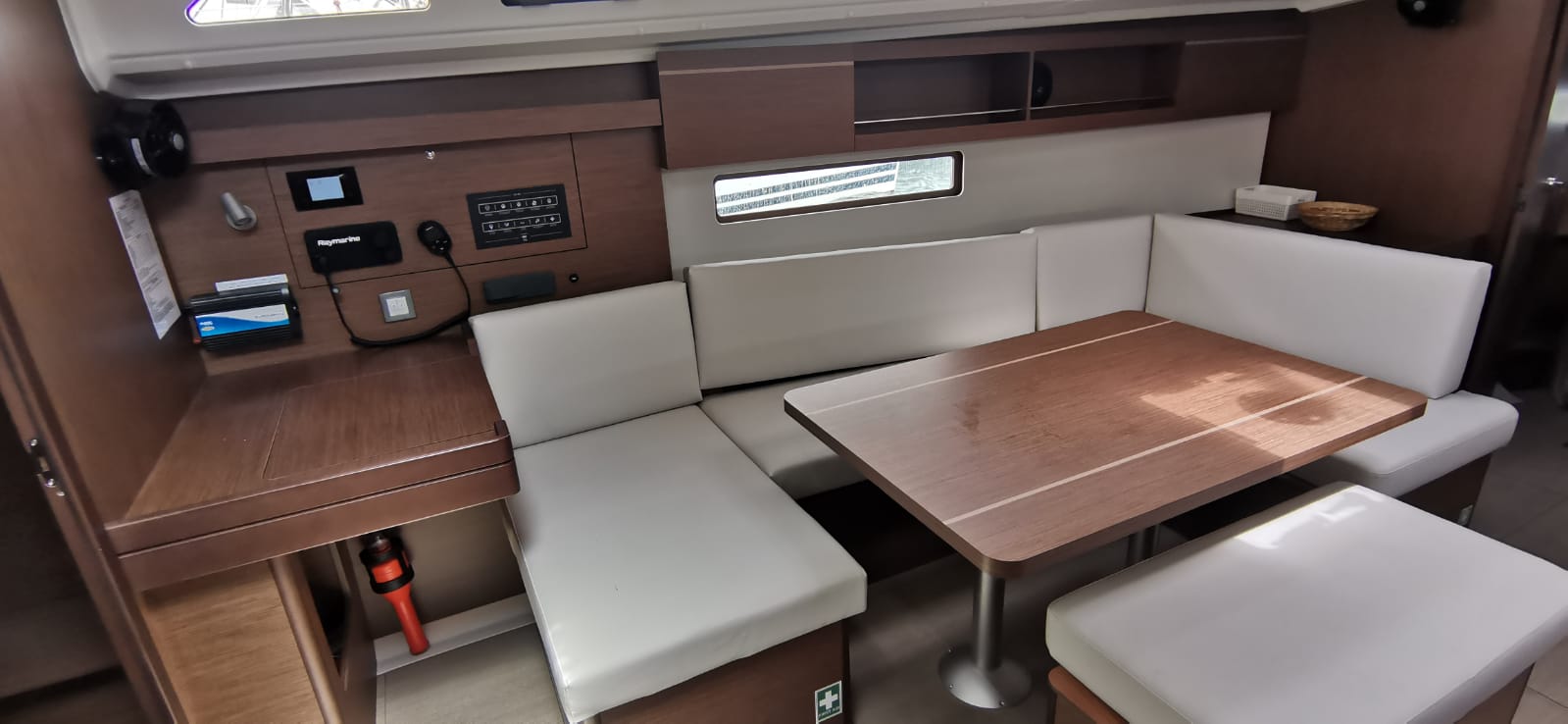 Oceanis 40.1 — photo 12