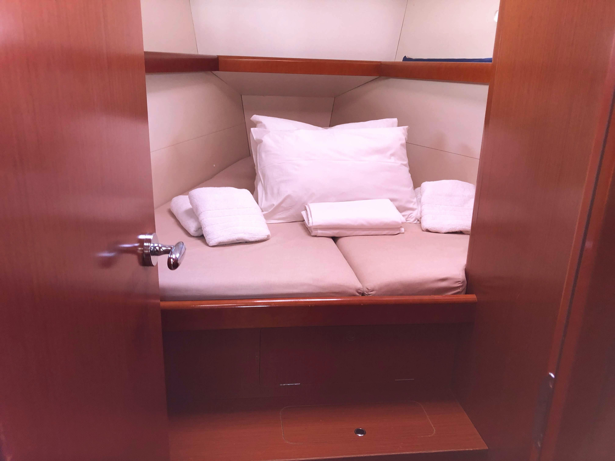 Oceanis 43 — photo 15