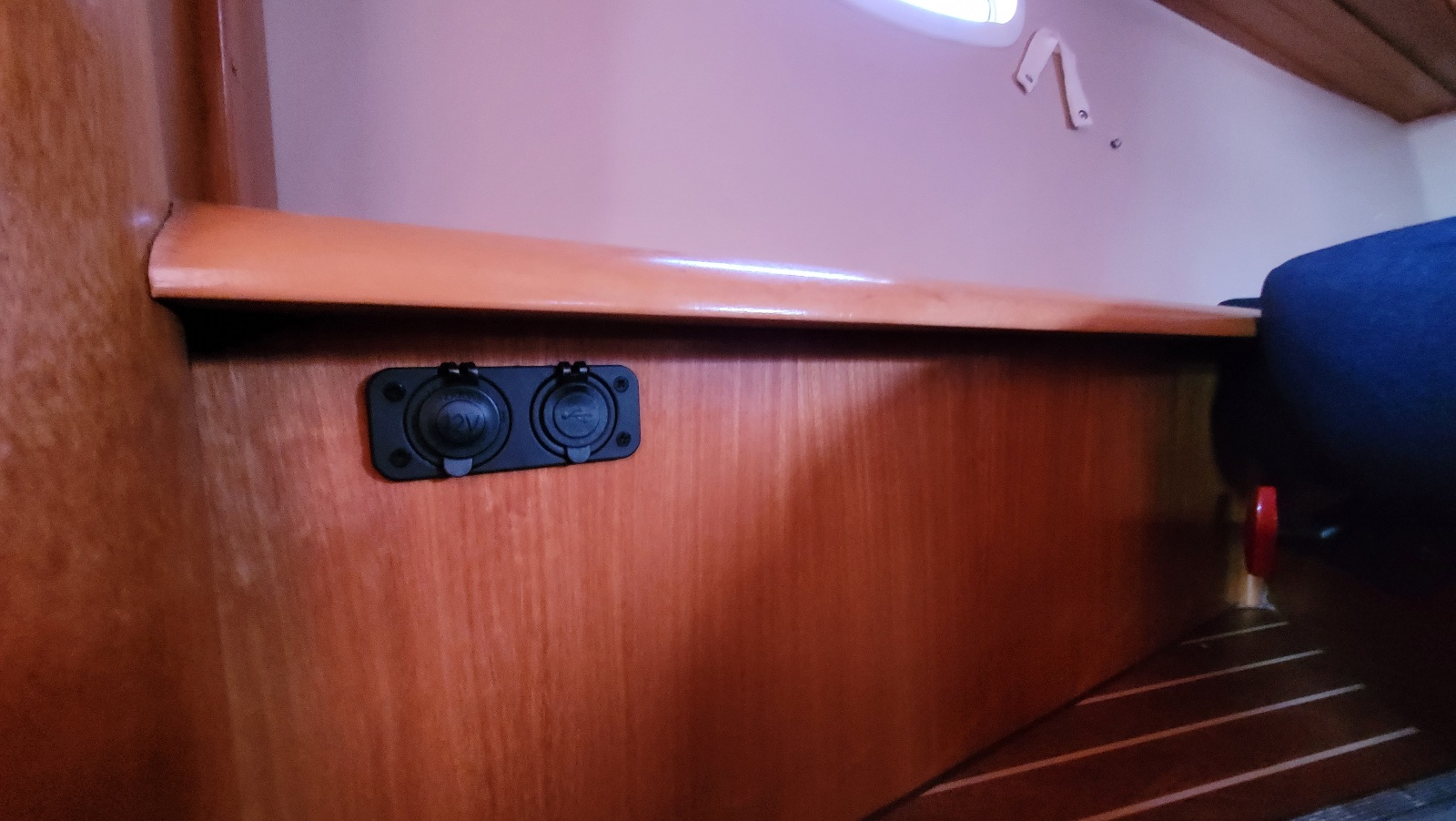 Bavaria 40 — photo 7