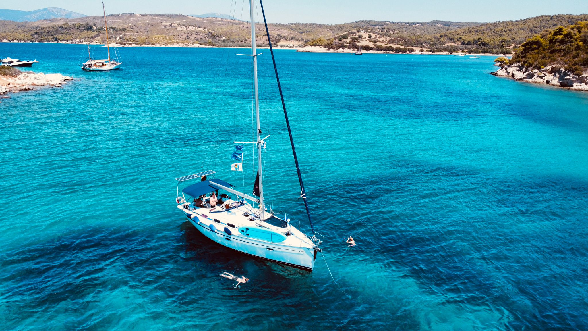 Bavaria 40 — photo 25