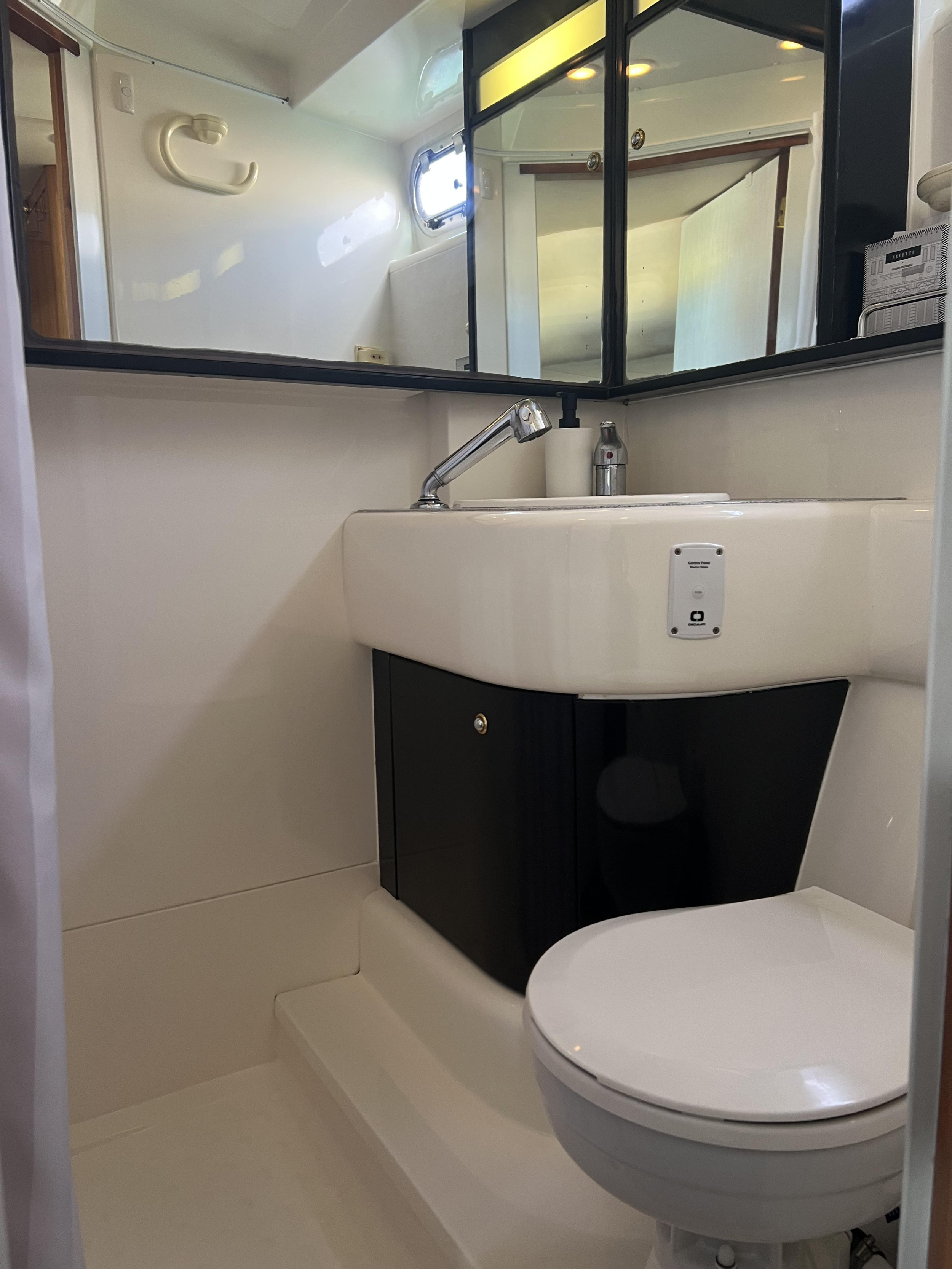 Sealine S 42 — photo 15