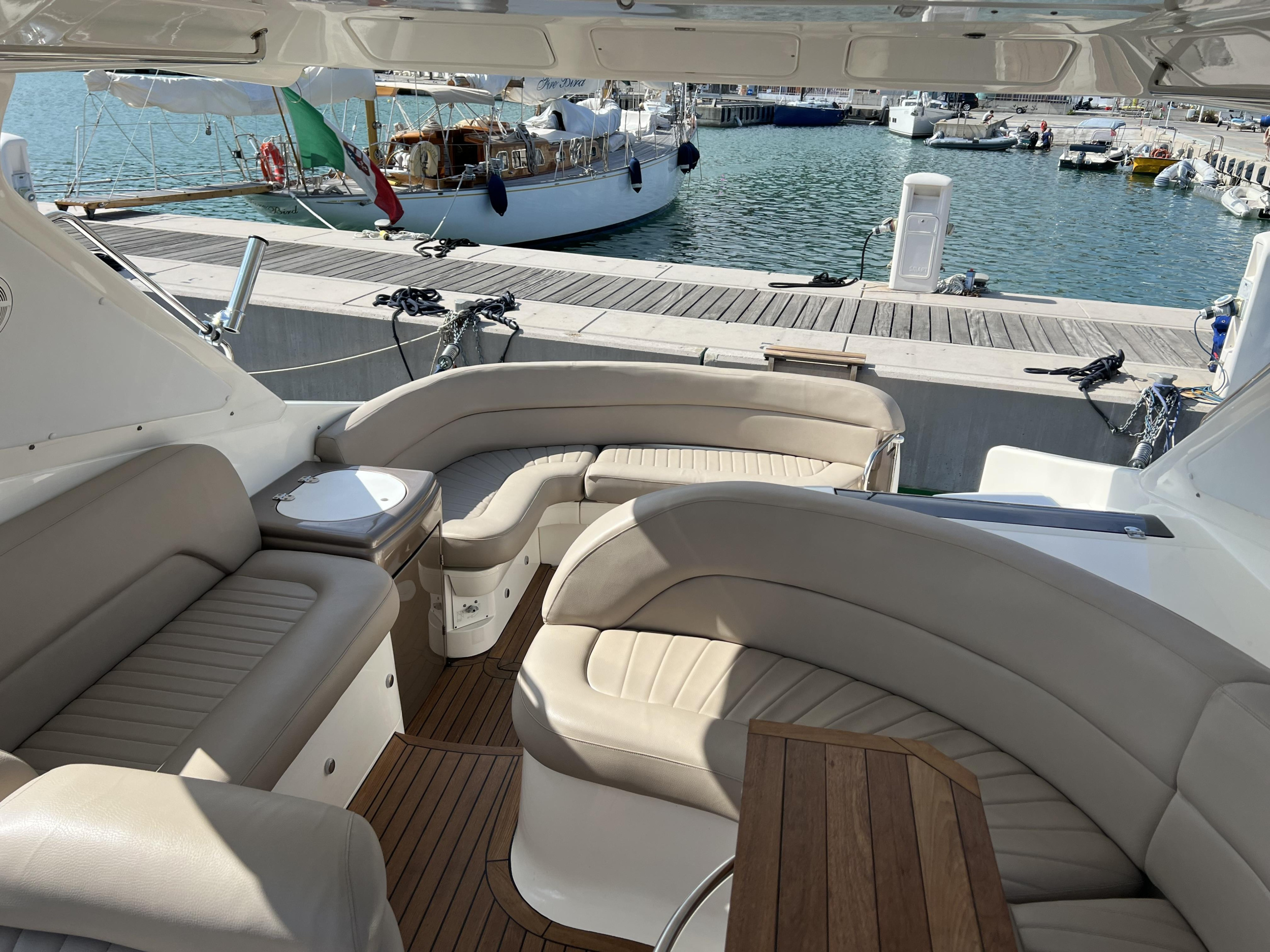Sealine S 42 — photo 17
