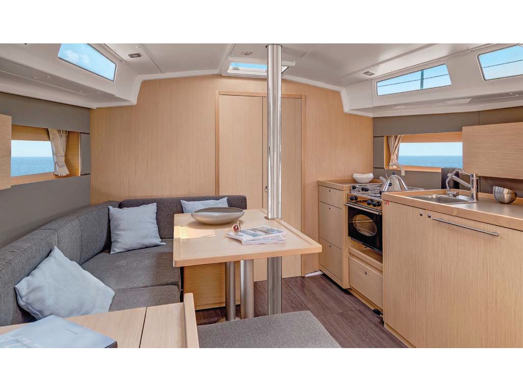 Oceanis 38.1 — photo 13