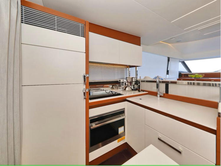 Prestige 520 Fly — photo 32