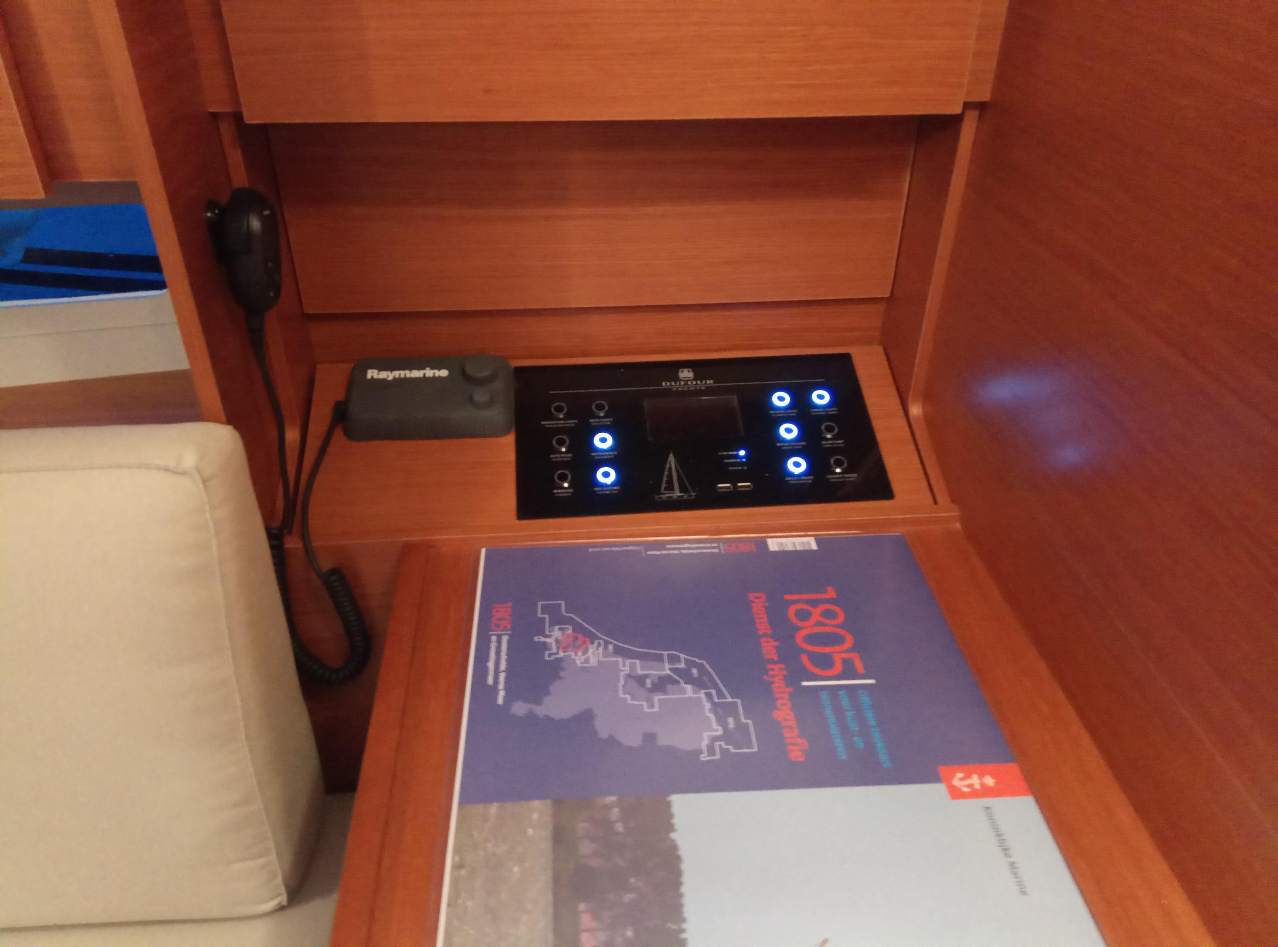Dufour 310 Grand Large — photo 3