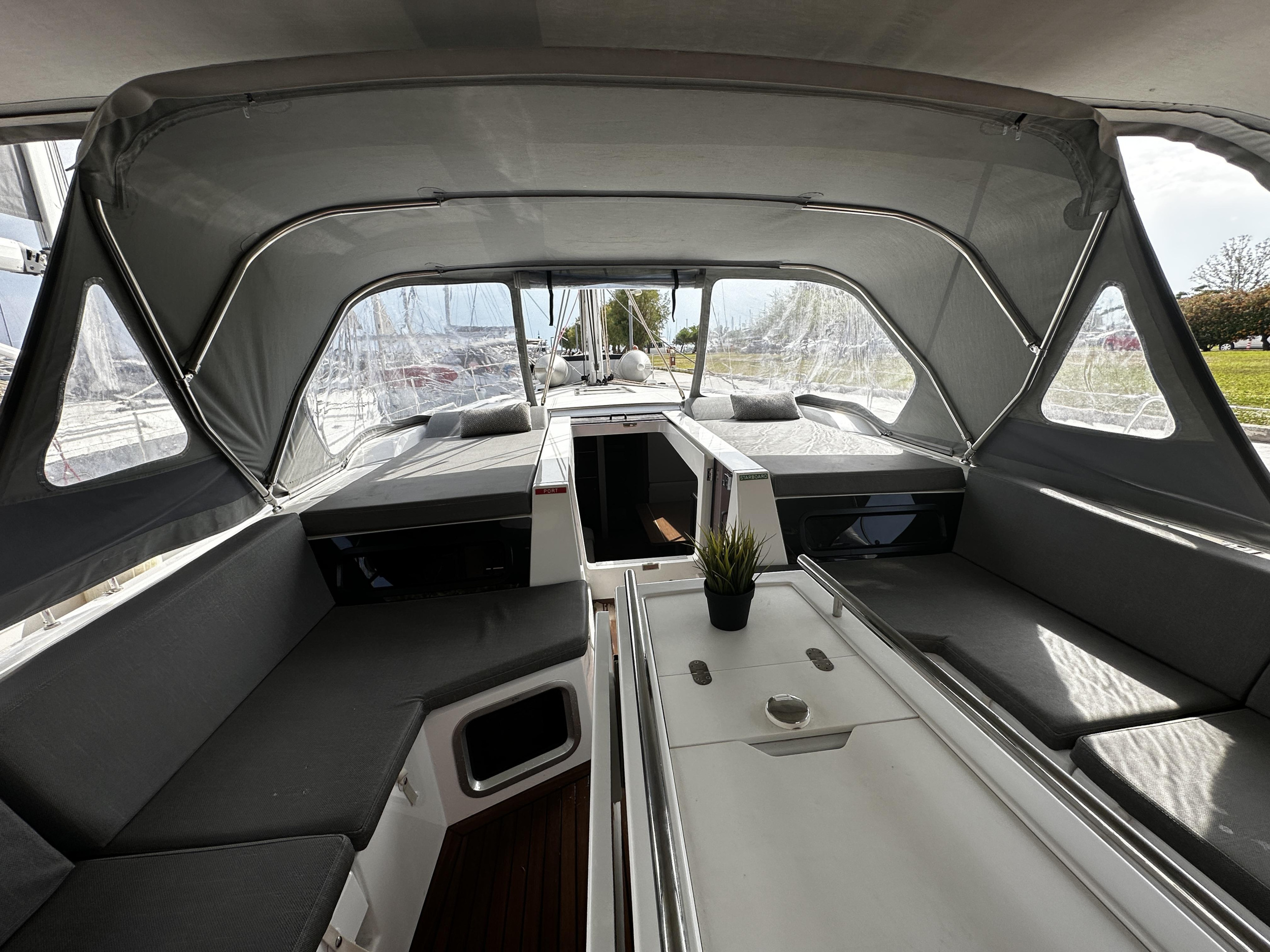 Oceanis 51.1/ 3 cabins - owner's version — photo 11