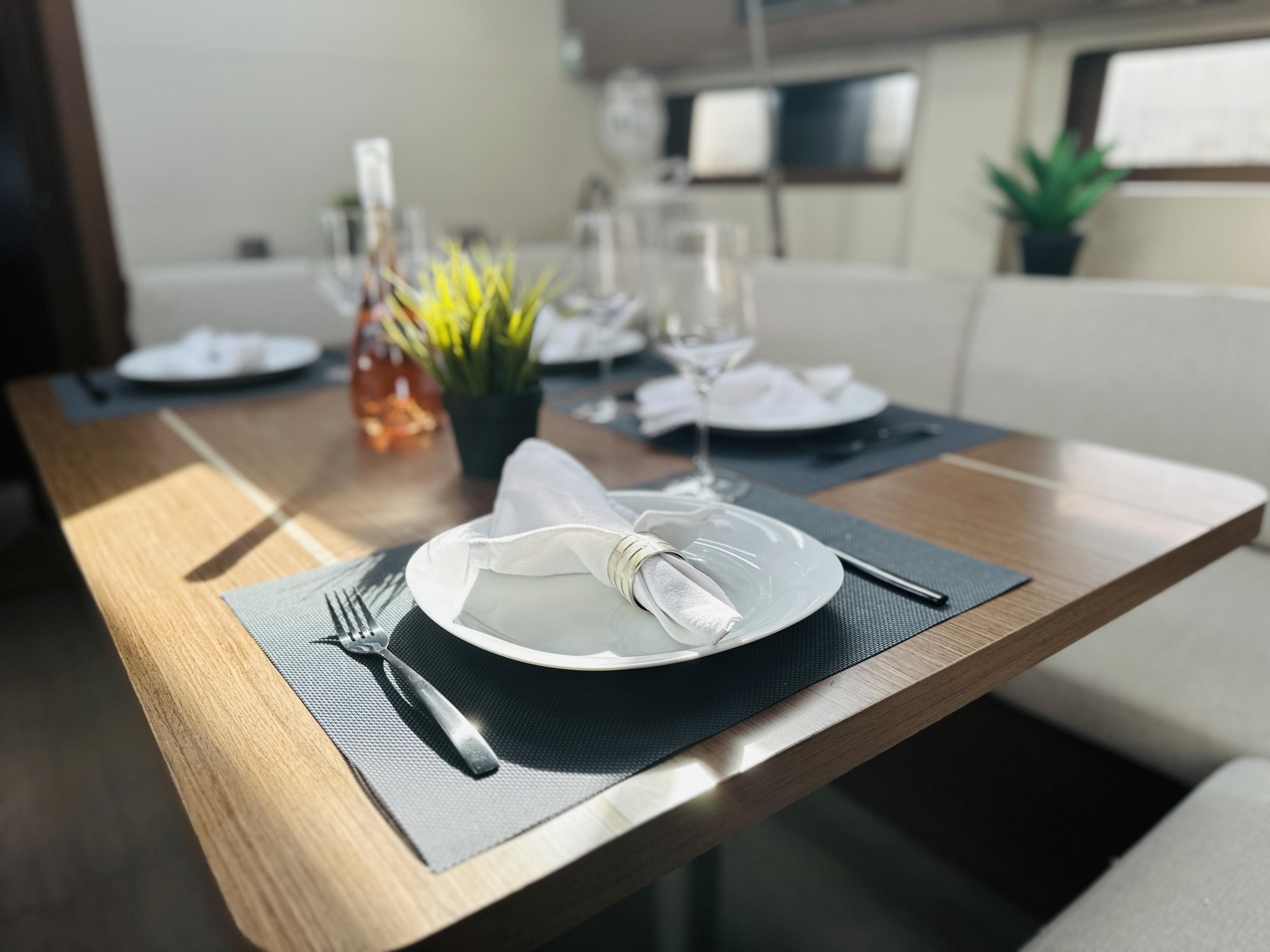 Oceanis 51.1/ 3 cabins - owner's version — photo 10