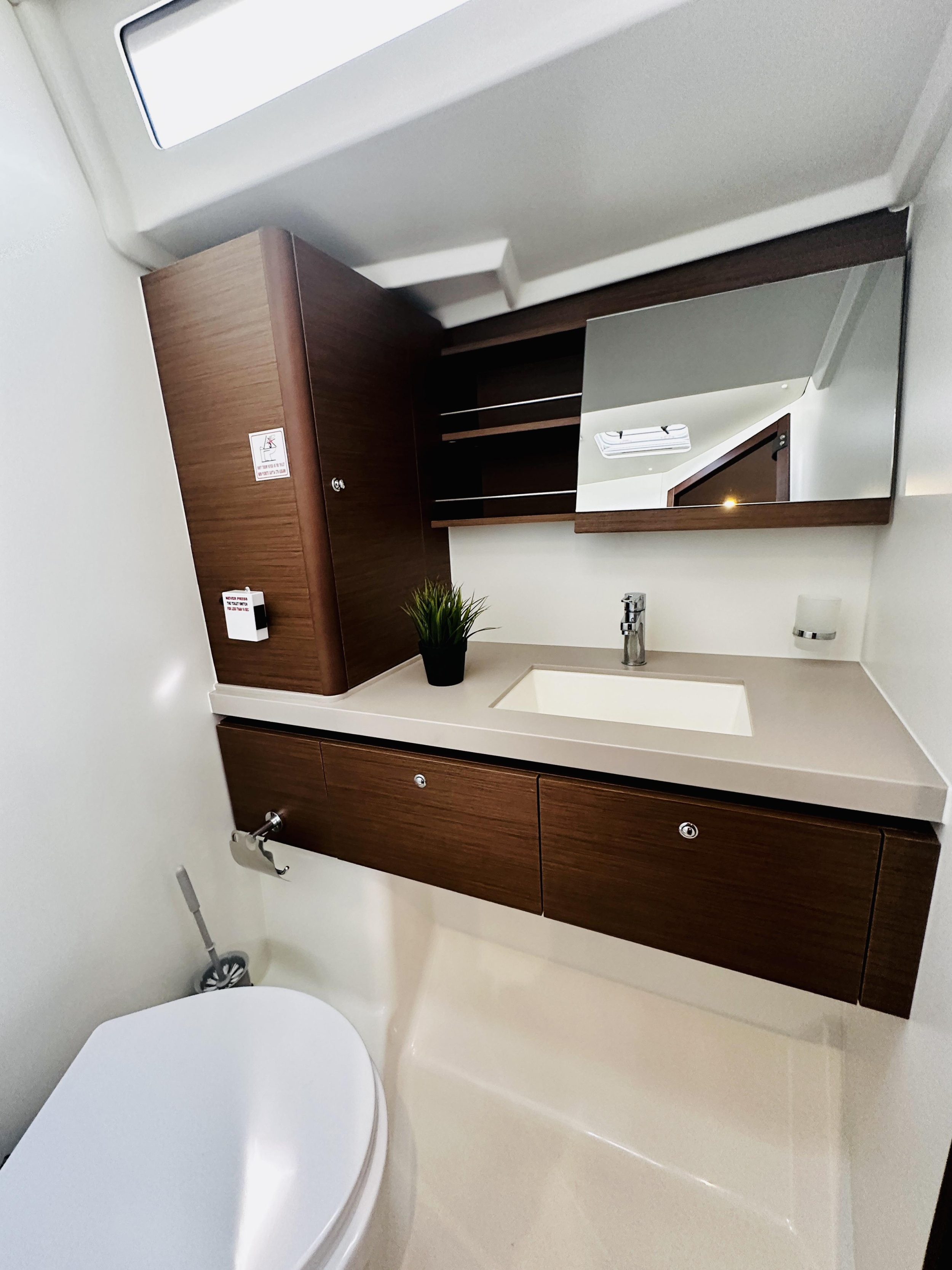 Oceanis 51.1/ 3 cabins - owner's version — photo 12