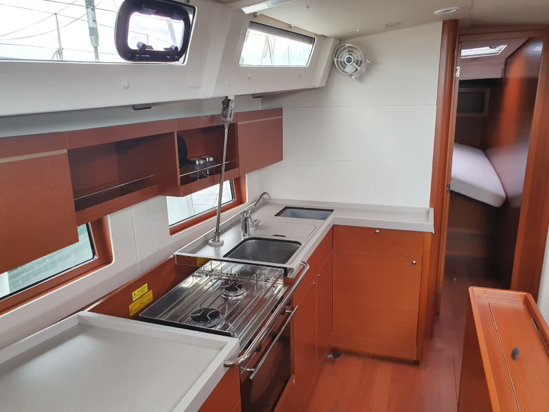 Oceanis 46.1 — photo 8
