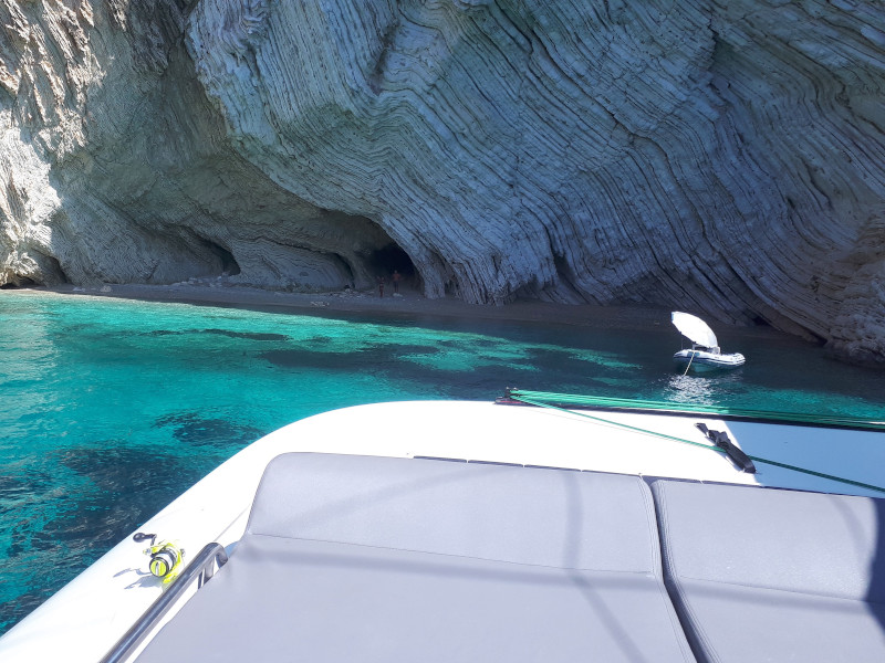 Lagoon 42 — photo 21