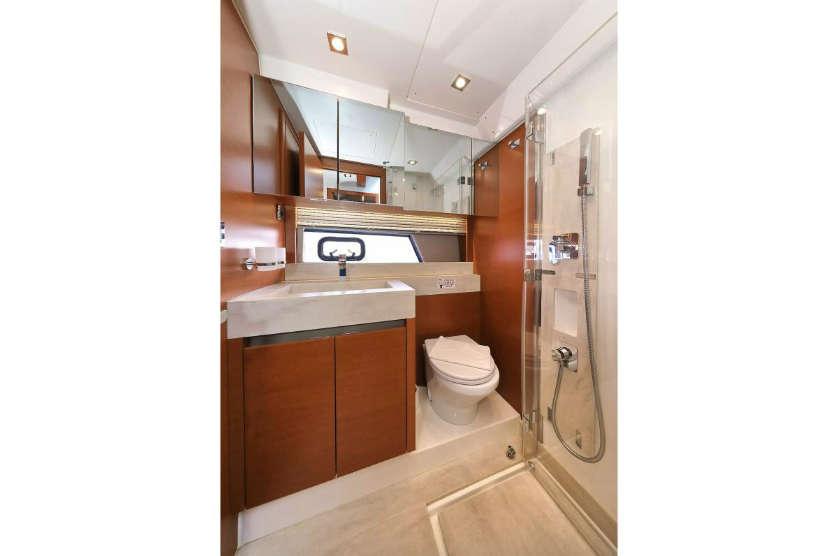 Prestige 520 Fly — photo 10