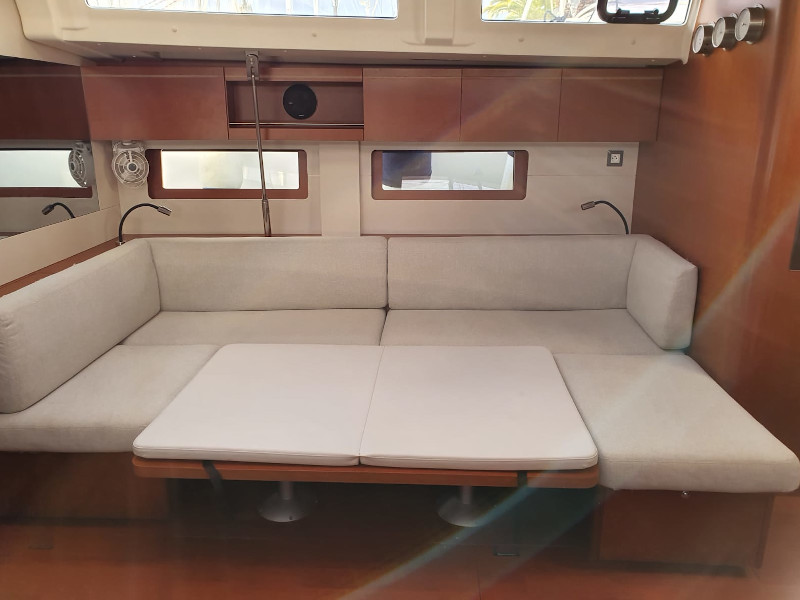 Oceanis 51.1 — photo 6