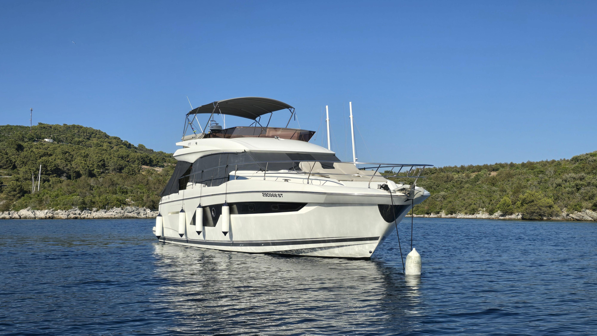 Prestige 520 Fly — photo 20