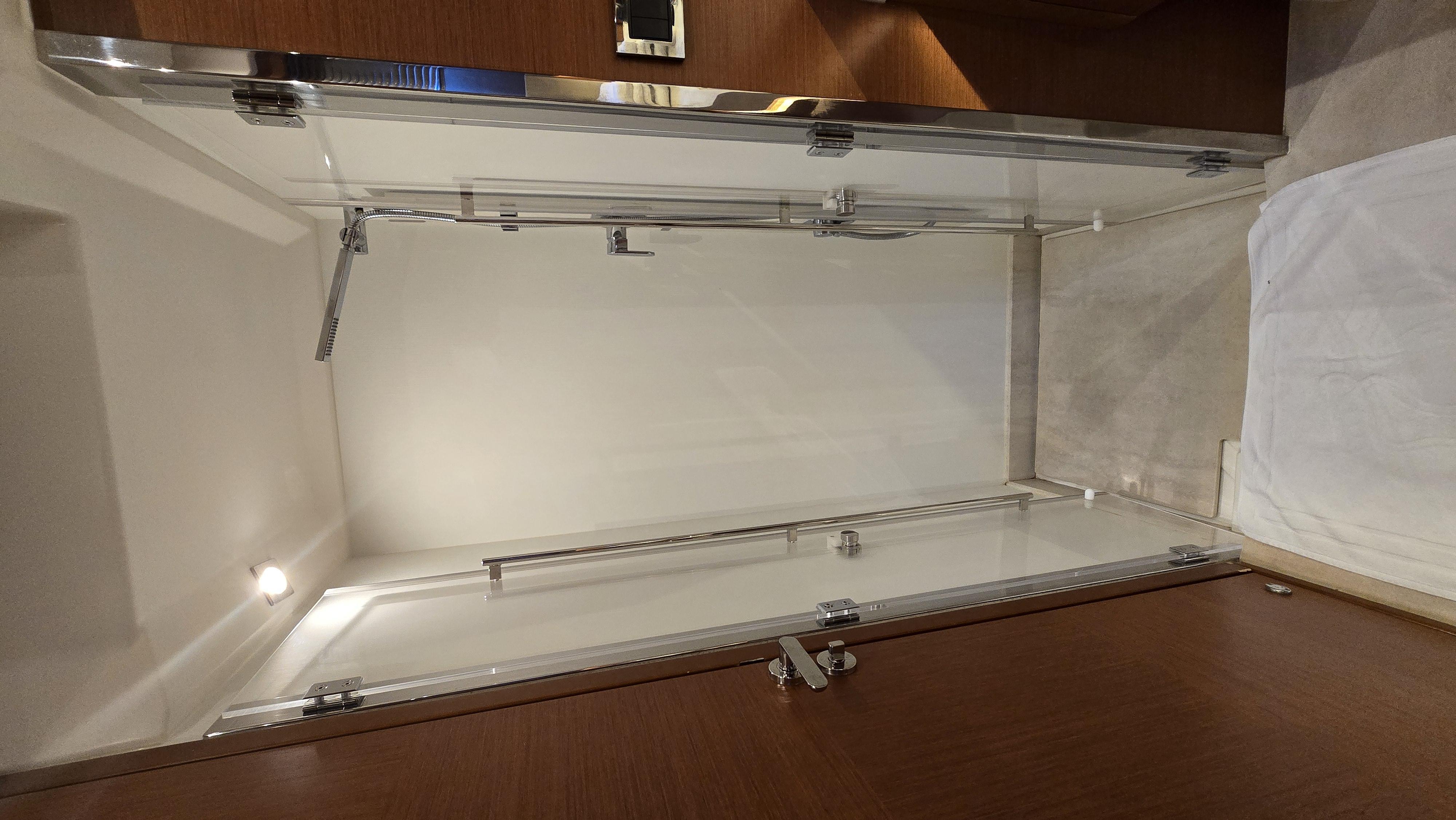 Prestige 520 Fly — photo 17