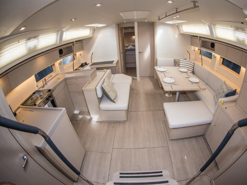 Oceanis 51.1 — photo 13