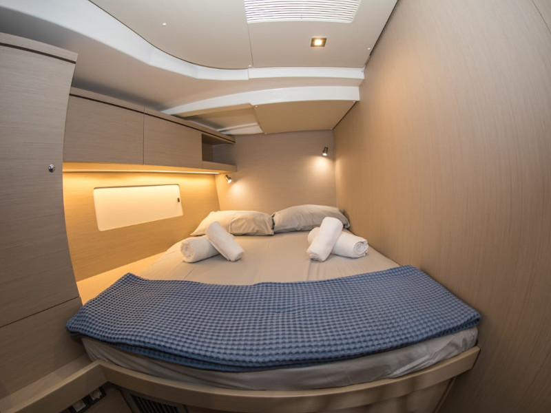 Oceanis 51.1 — photo 9