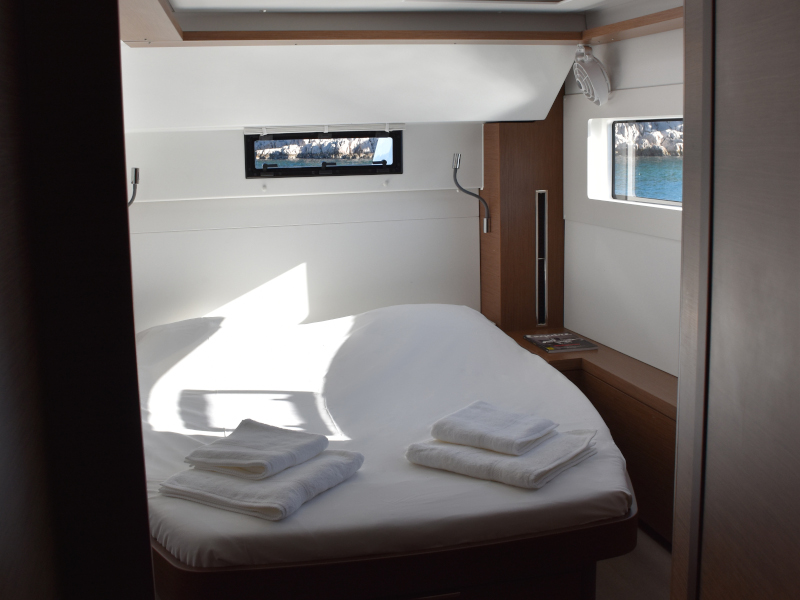 Lagoon 46 — photo 13