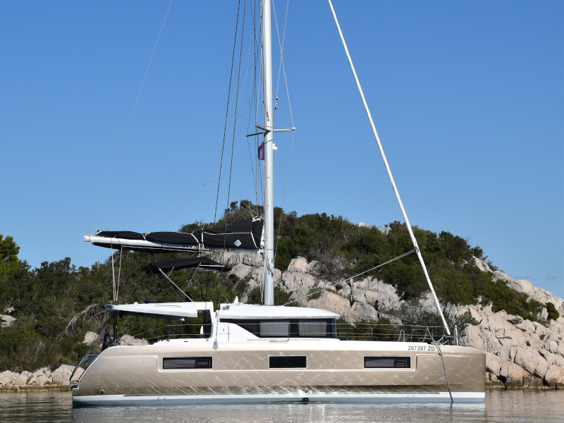 Lagoon 46 — photo 8