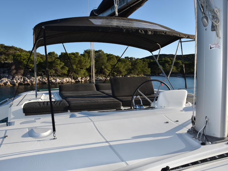 Lagoon 46 — photo 38