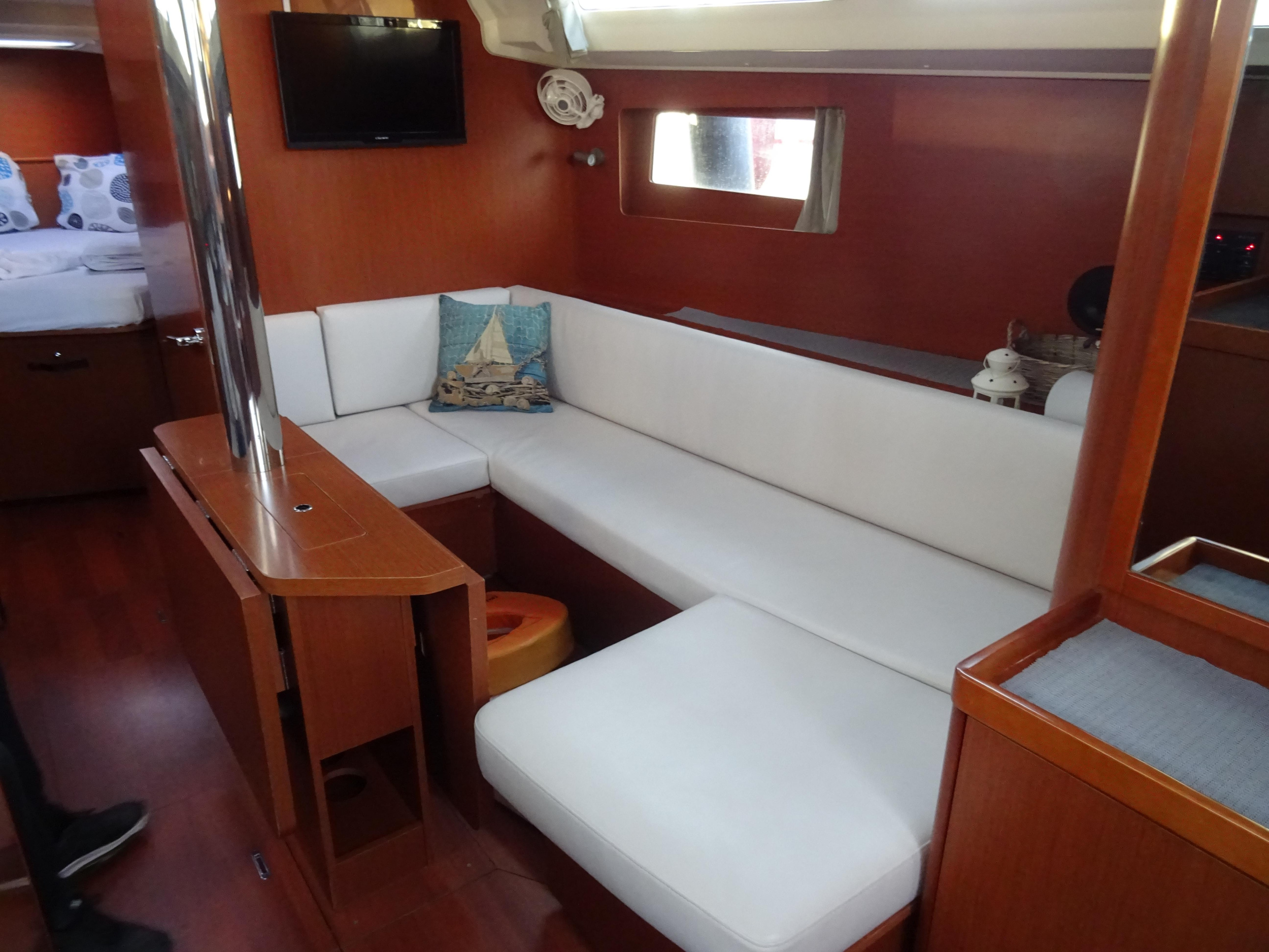 Oceanis 41.1 — photo 7