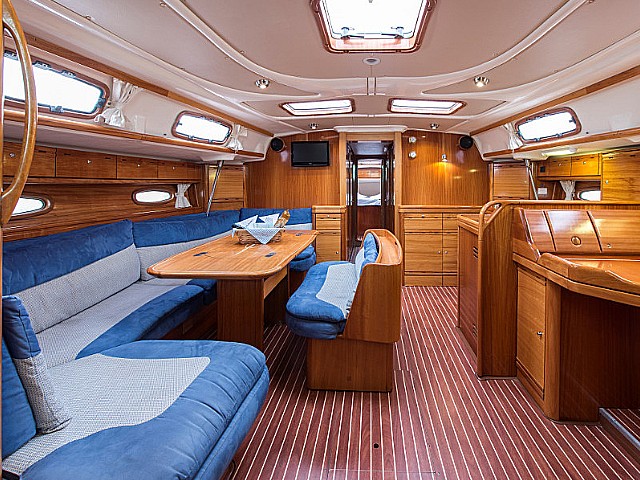 Bavaria 50 Cruiser — photo 8