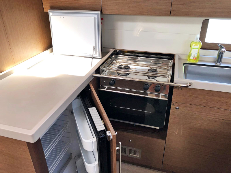 OCEANIS 51.1 BT (20) — photo 19