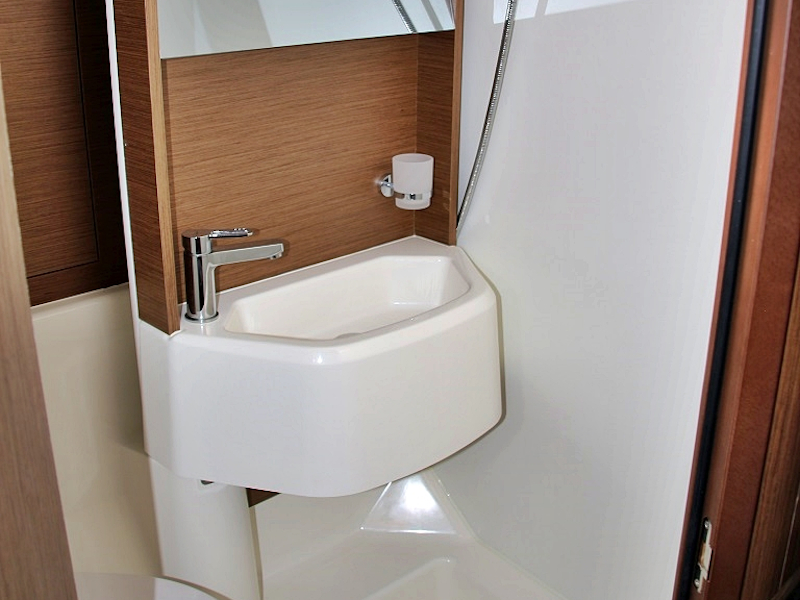 OCEANIS 51.1 BT (20) — photo 14