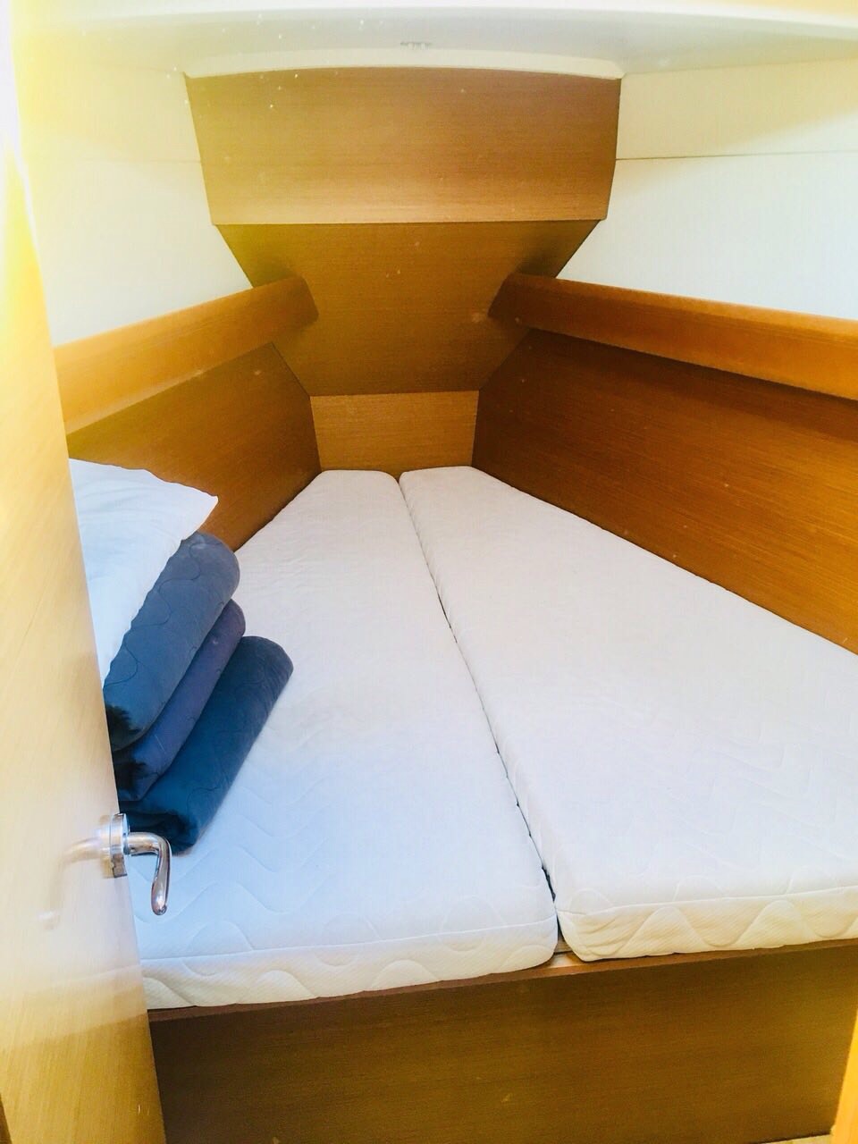 Sun Odyssey 379 — photo 7