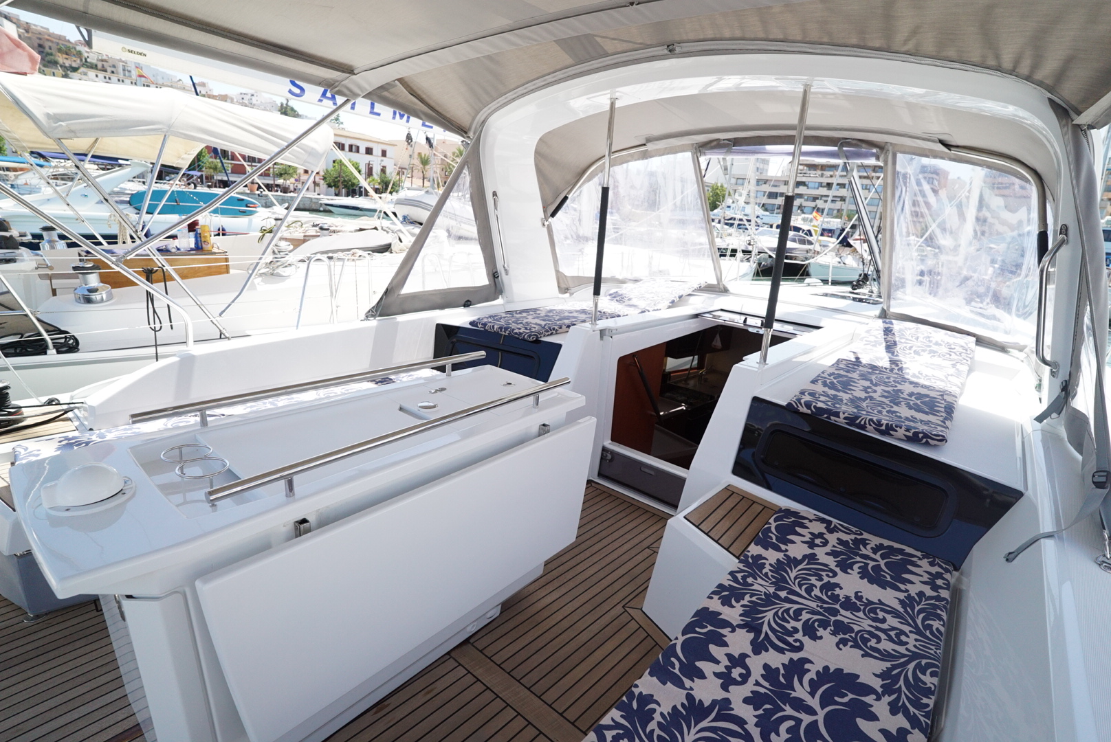 Oceanis 46.1 — photo 10