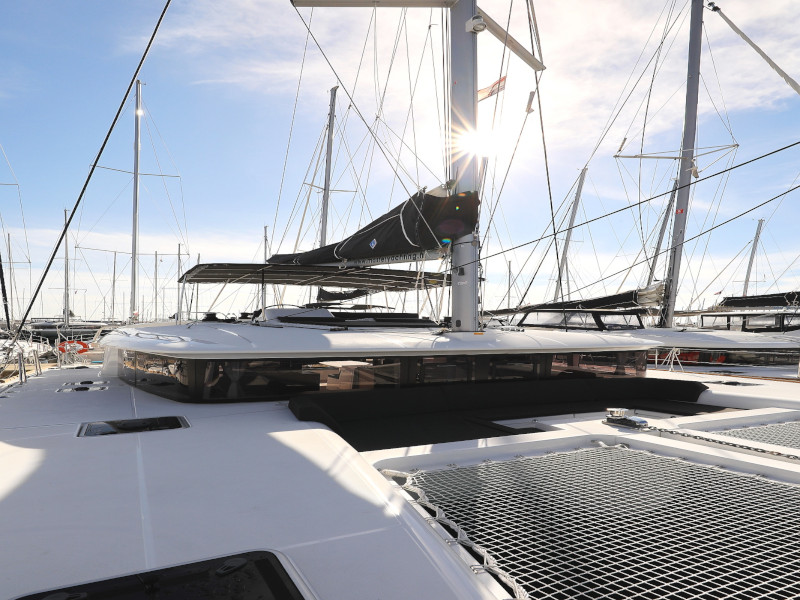Lagoon 450 F — photo 4