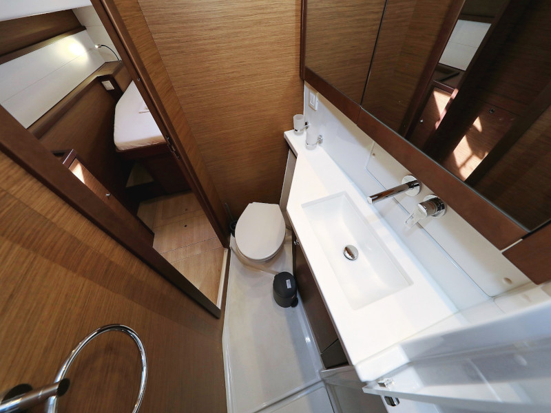 Lagoon 450 F — photo 13