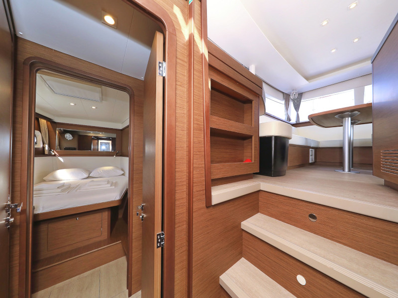 Lagoon 450 F — photo 49
