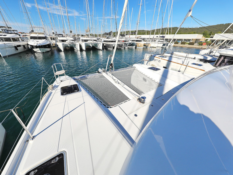 Lagoon 42 — photo 28