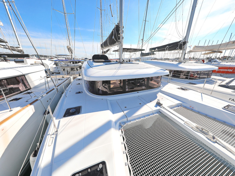 Lagoon 42 — photo 22