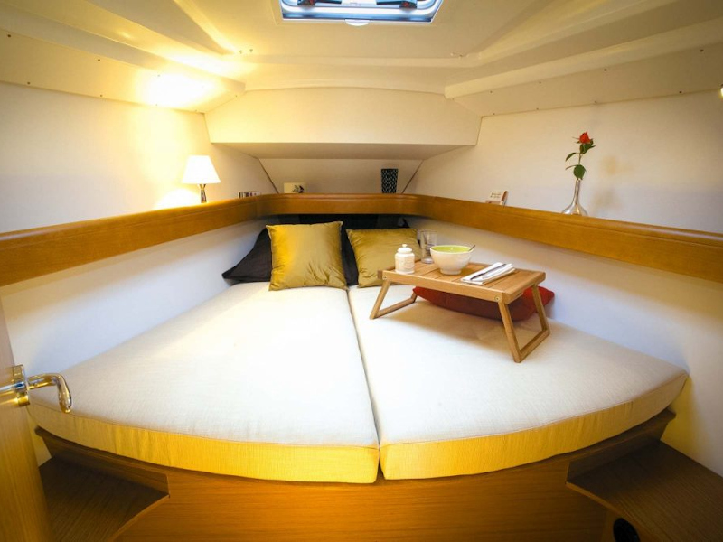 Sun Odyssey 39i — photo 28