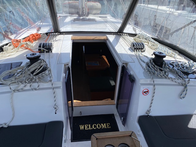 Bavaria C42 — photo 7
