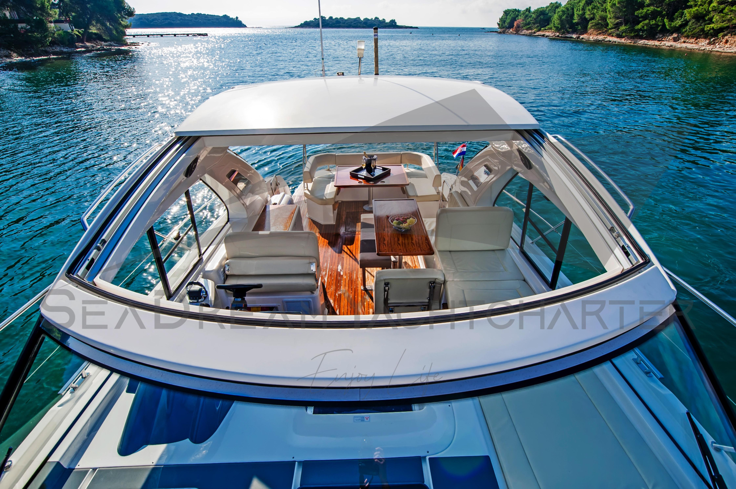 Bavaria S40 HT — photo 50
