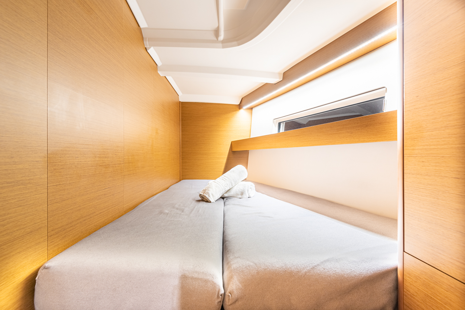 Sun Odyssey 440 — photo 25