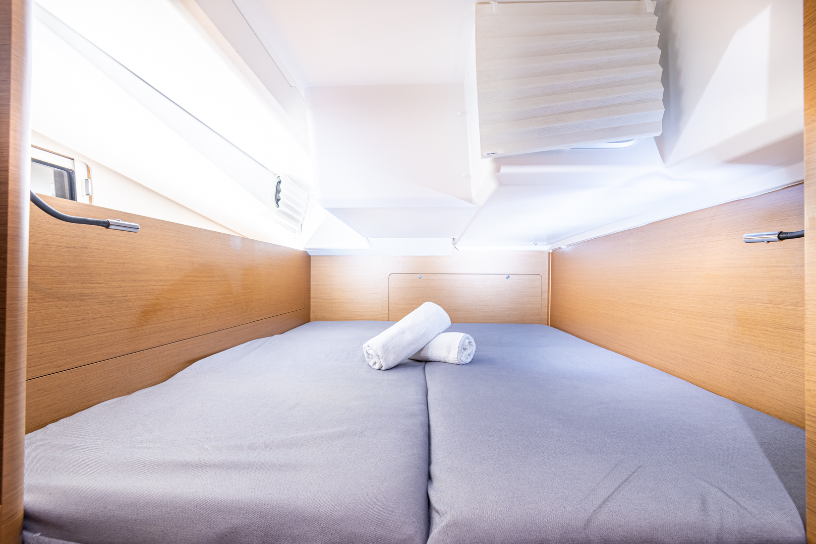 Sun Odyssey 440 — photo 21