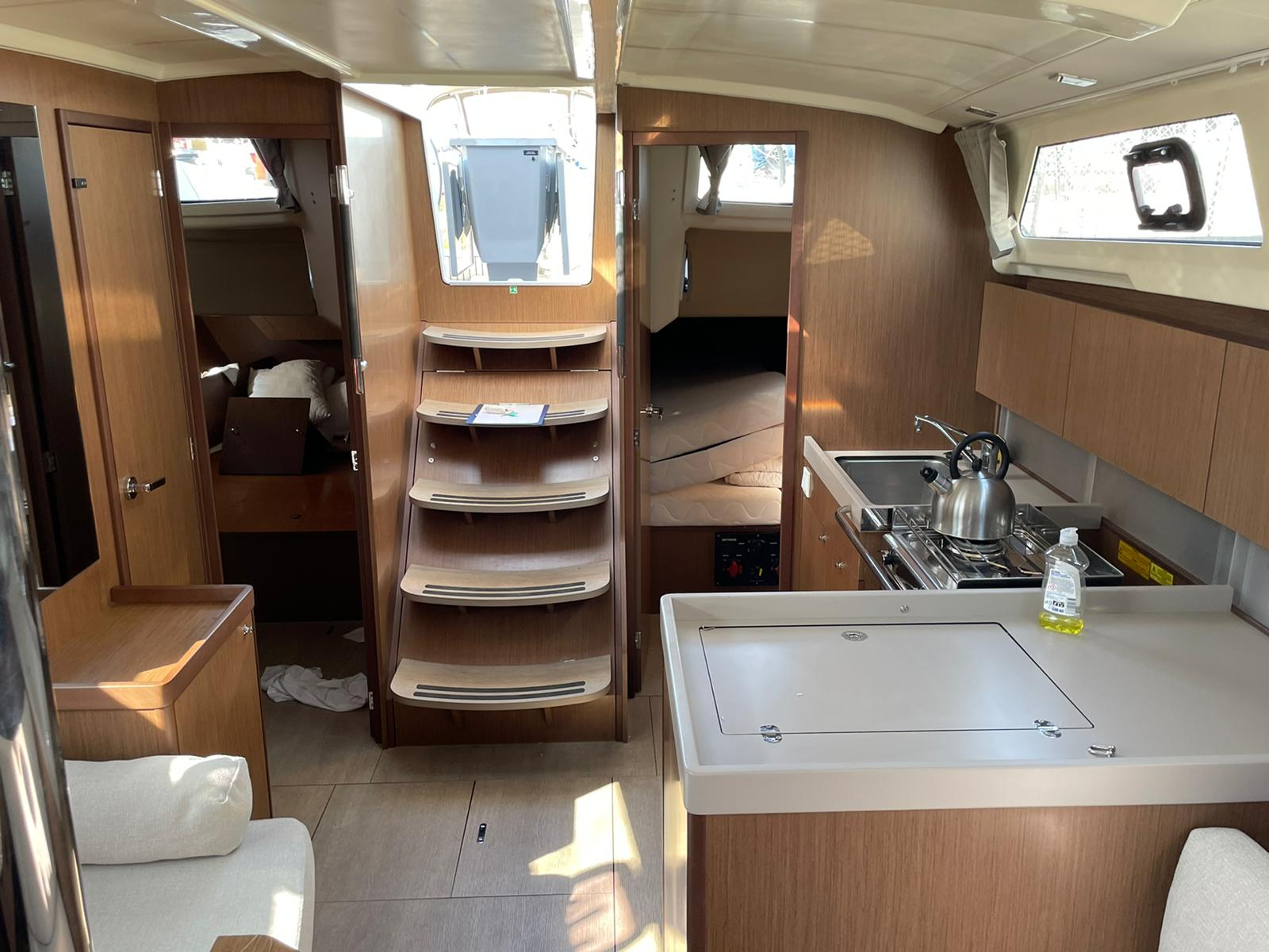 Oceanis 41.1 — photo 16