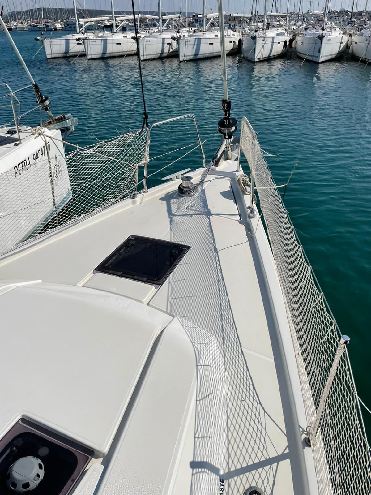 Oceanis 41.1 — photo 13