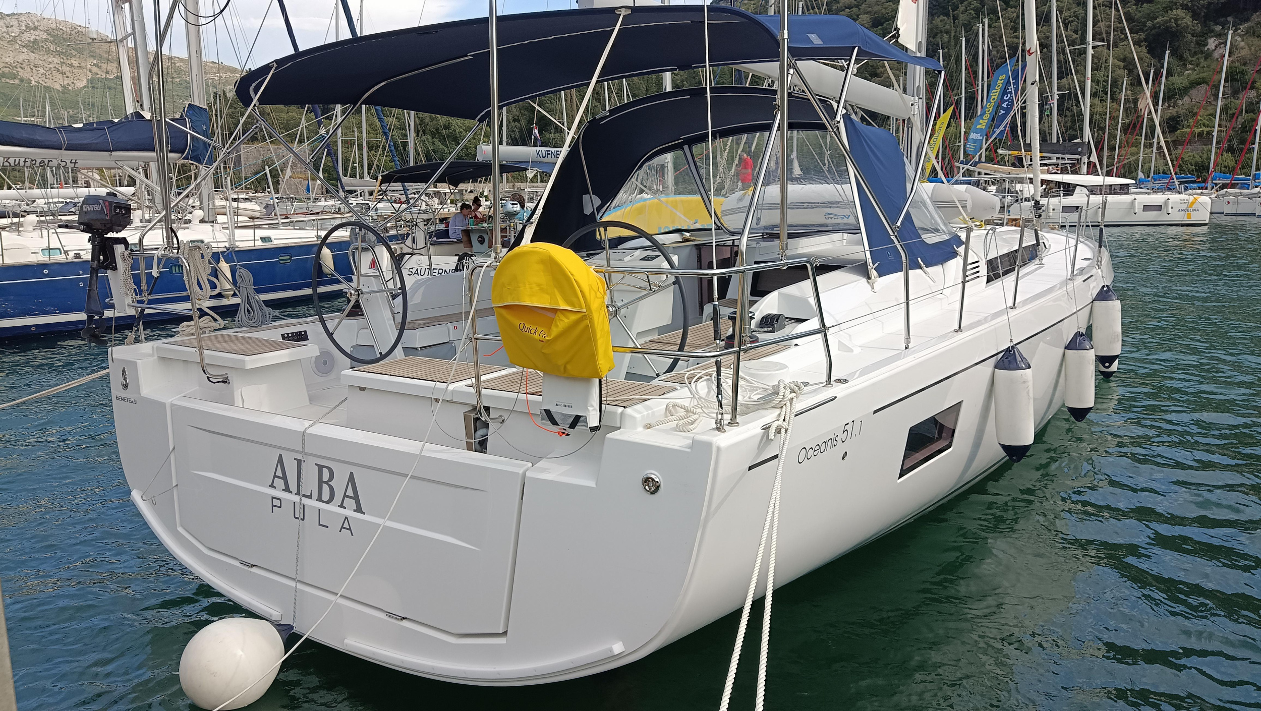 Oceanis 51.1 — photo 14